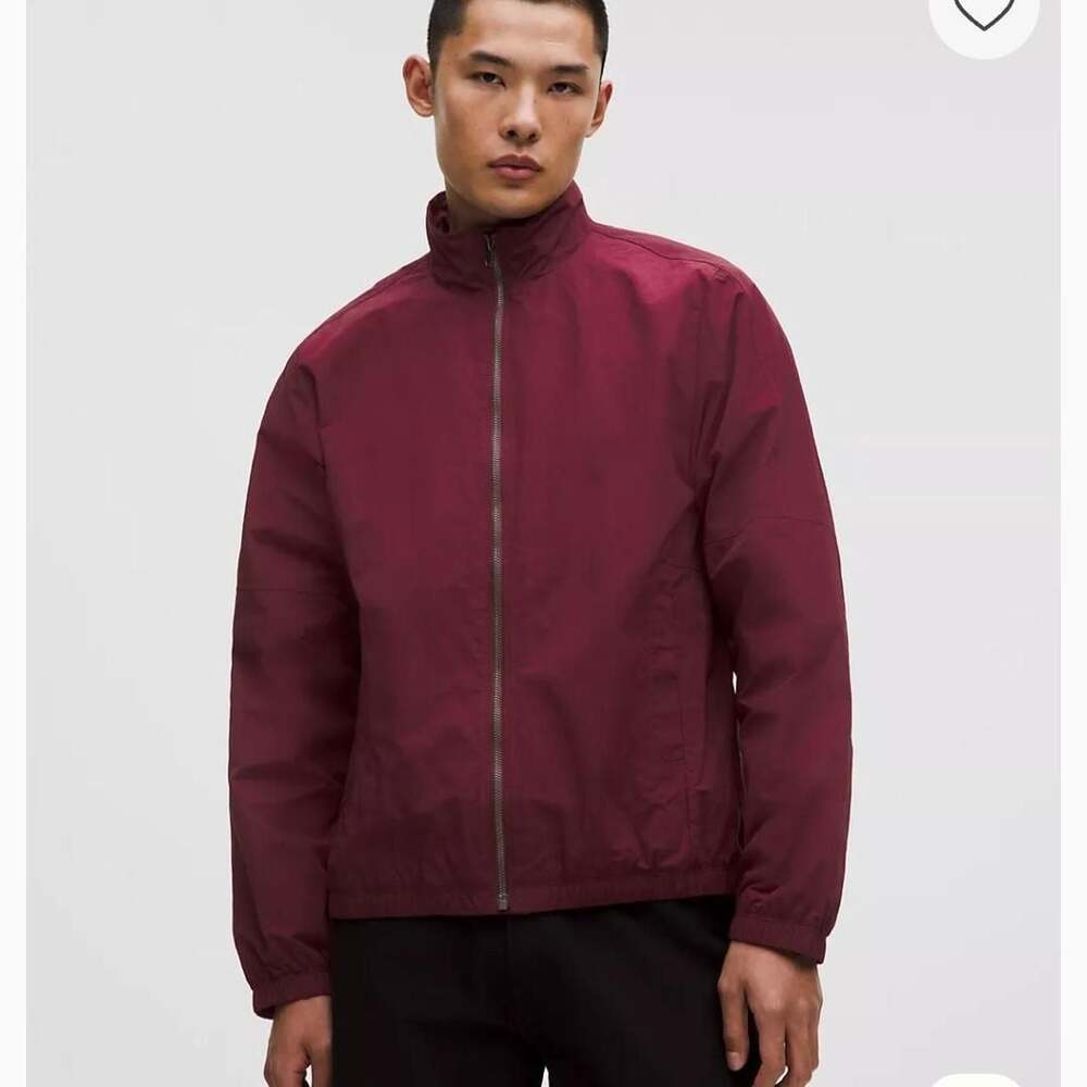 Lululemon Navigation Stretch Down Windbreaker Jacket Burgundy Large